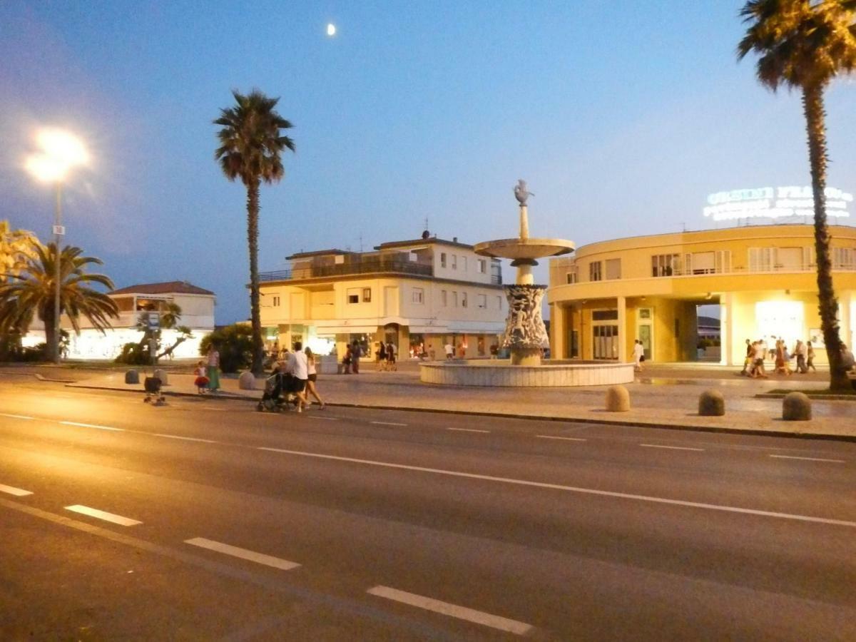 Attico Sulla Spiaggia Viareggio Buitenkant foto